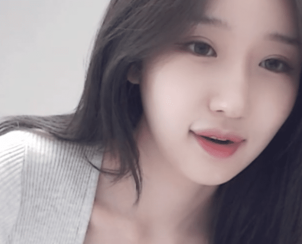 韩国BJ 主播 徐雅 ONLYFANS 23年3月-25年4月合集42G-小蛇ACG